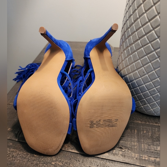 Steve Madden Fringly heels - Picture 2 of 7